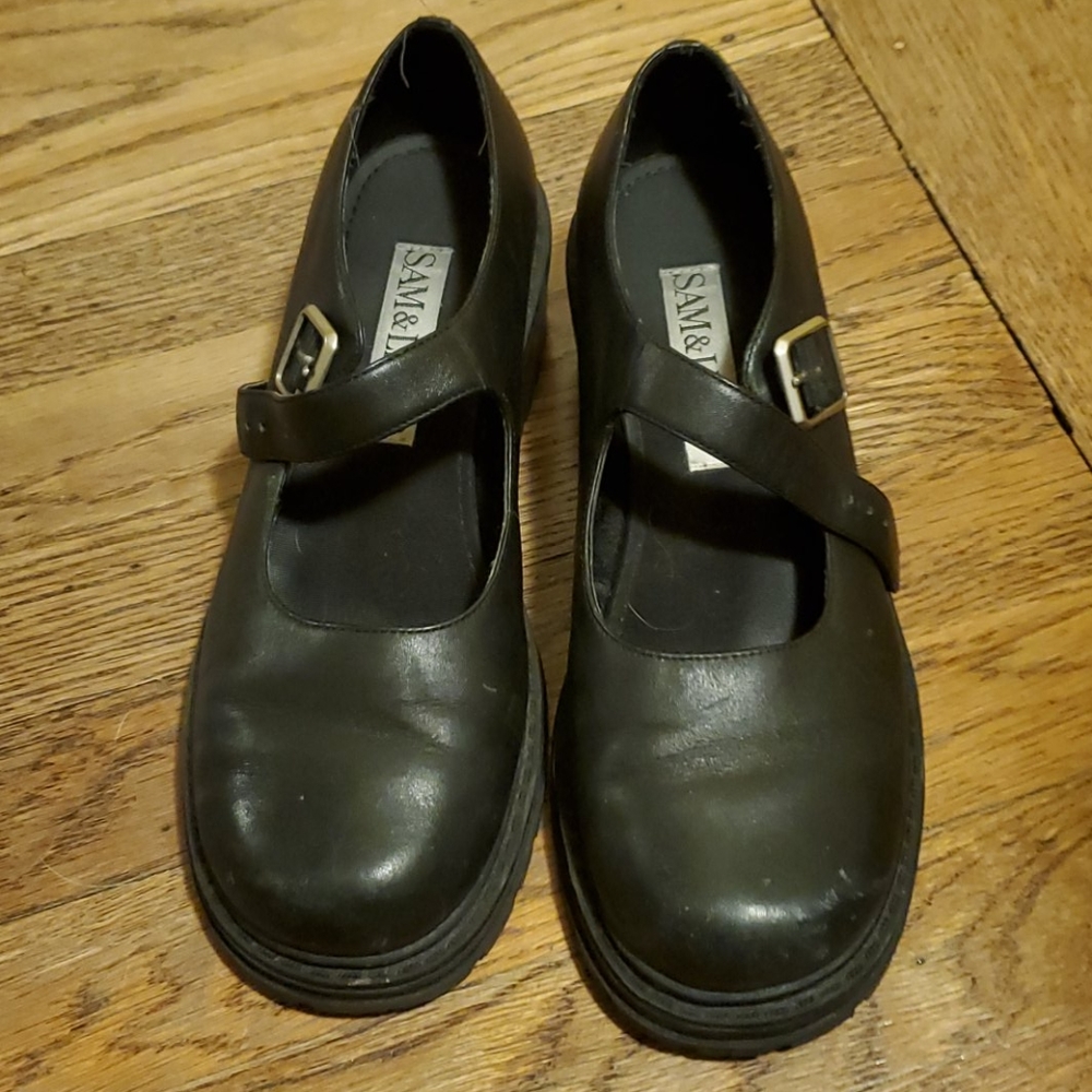 Sam and Libby VINTAGE Mary Jane Platforms Black